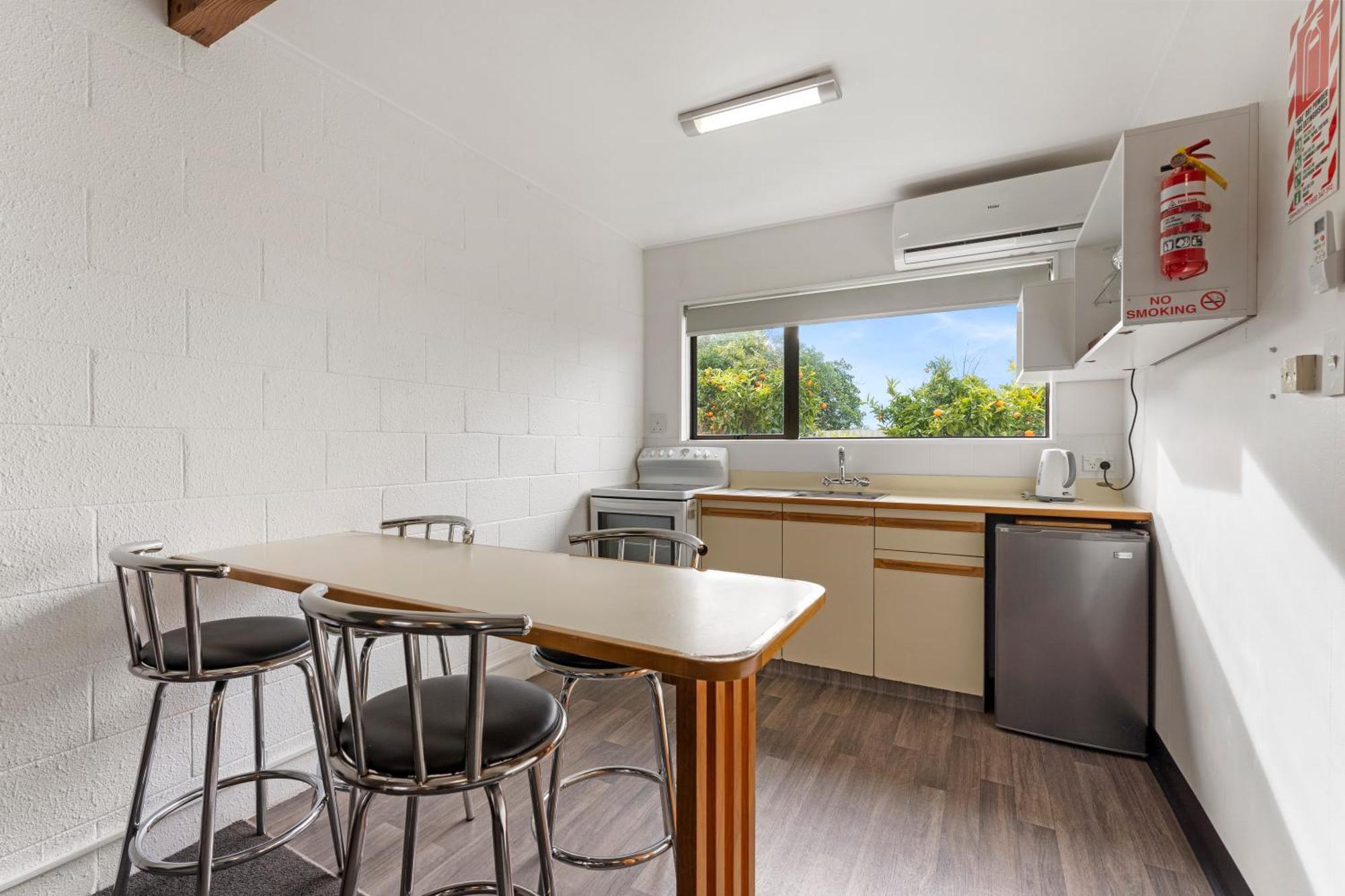 Coachman'S Lodge Motel Whanganui Bagian luar foto